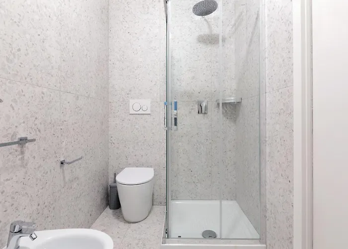בית הארחה Luciano Queen's 4*